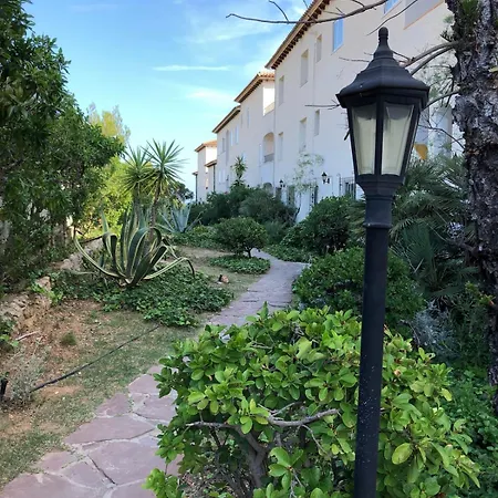 Charming 2br On The Cliffs With Sea Views Apartamento
